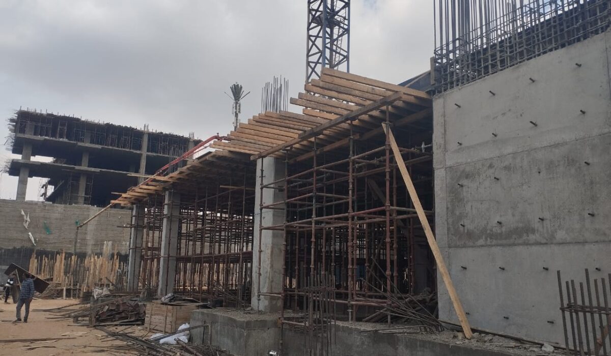 8a5ad925-159e-49f0-8cc9-e2f2a07b88ea